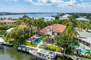14 Harbor Dr, Lake Worth Beach, FL 33460 - Photo 2