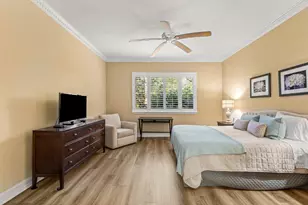 101 Palm Bay Cir, Palm Beach Gardens, FL 33418 - Photo 16