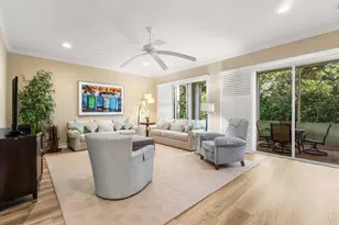 101 Palm Bay Cir, Palm Beach Gardens, FL 33418 - Photo 6