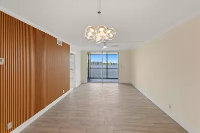 115 Lake Emerald #304, Oakland Park, FL 33309 - Photo 8