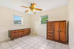 1511 N 70th Terrace, Hollywood, FL 33024 - Photo 10