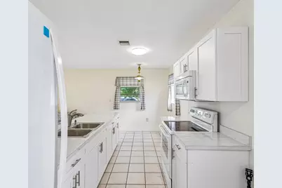 1511 N 70th Terrace, Hollywood, FL 33024 - Photo 8