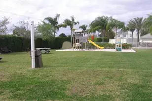2100 Greenview Shores Blvd, Wellington, FL 33414 - Photo 24