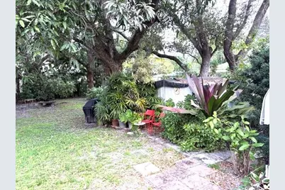 44 SW 5th Street, Dania Beach, FL 33004 - Photo 36