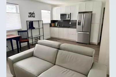 1480 S Ocean Boulevard #111, Lauderdale by the Sea, FL 33062 - Photo 2