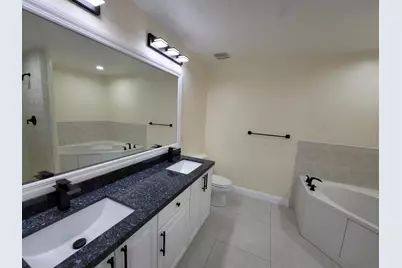 1772 N Dovetail Drive #C, Fort Pierce, FL 34982 - Photo 6