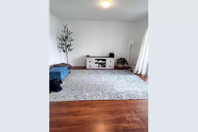 718 NW 92nd Avenue, Plantation, FL 33324 - Photo 2