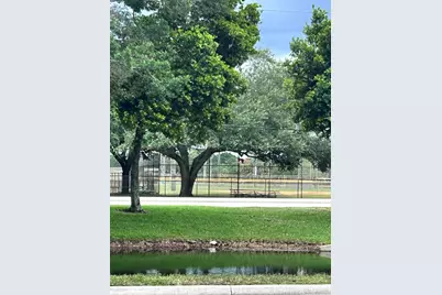 718 NW 92nd Avenue, Plantation, FL 33324 - Photo 16