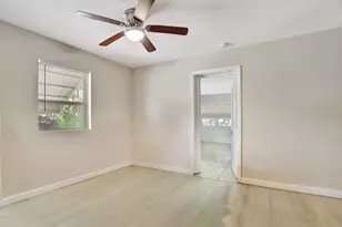 3208 NE 8th Ct, Pompano Beach, FL 33062 - Photo 8