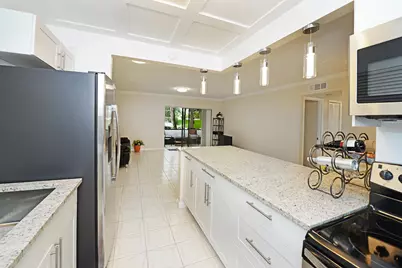 297 Deer Creek Boulevard #1302, Deerfield Beach, FL 33442 - Photo 2
