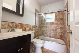 453 N Deerfield Ave, Deerfield Beach, FL 33441 - Photo 10