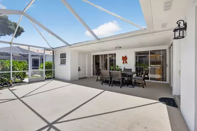 1702 Silverleaf Oak Court, Palm Beach Gardens, FL 33410 - Photo 12