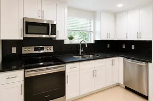 4205 N University Dr, Sunrise, FL 33351 - Photo 16