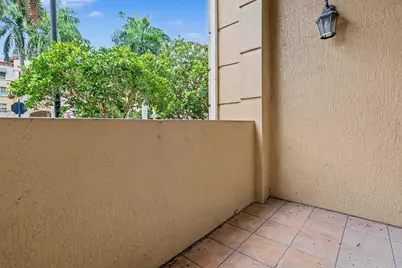 16102 Emerald Estates Drive #128, Weston, FL 33331 - Photo 44