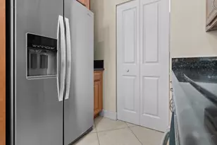 16102 Emerald Estates Dr, Weston, FL 33331 - Photo 62