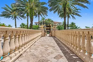 16102 Emerald Estates Dr, Weston, FL 33331 - Photo 26