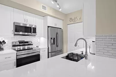 720 S Sapodilla Avenue #502, West Palm Beach, FL 33401 - Photo 18