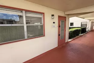 19 Saxony, Delray Beach, FL 33446 - Photo 2