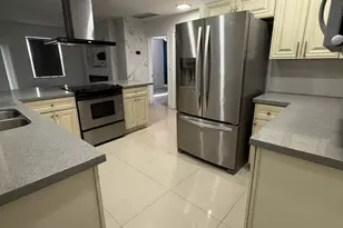 3111 N 66th Ave, Hollywood, FL 33024 - Photo 10