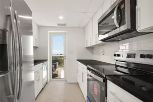 2715 N Ocean Blvd, Fort Lauderdale, FL 33308 - Photo 10