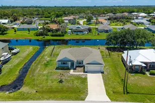 2063 SE South Buttonwood Dr, Port Saint Lucie, FL 34952 - Photo 34