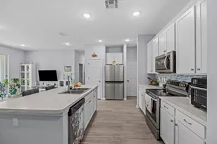 2063 SE South Buttonwood Dr, Port Saint Lucie, FL 34952 - Photo 8