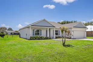 2063 SE South Buttonwood Dr, Port Saint Lucie, FL 34952 - Photo 30
