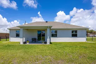 2063 SE South Buttonwood Dr, Port Saint Lucie, FL 34952 - Photo 30
