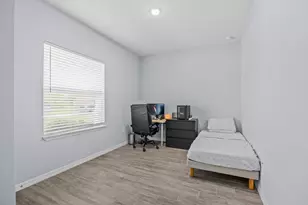 2063 SE South Buttonwood Dr, Port Saint Lucie, FL 34952 - Photo 24