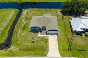 2063 SE South Buttonwood Dr, Port Saint Lucie, FL 34952 - Photo 34