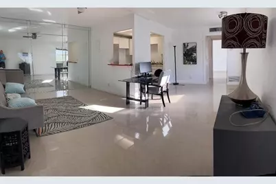 686 Brittany Drive #O, Delray Beach, FL 33446 - Photo 2