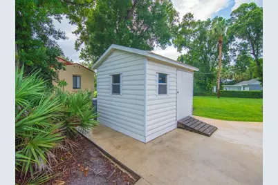 2301 Avalon Avenue, Vero Beach, FL 32960 - Photo 12
