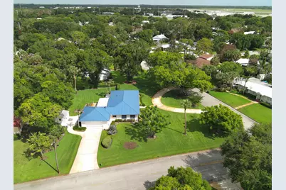 2301 Avalon Avenue, Vero Beach, FL 32960 - Photo 36
