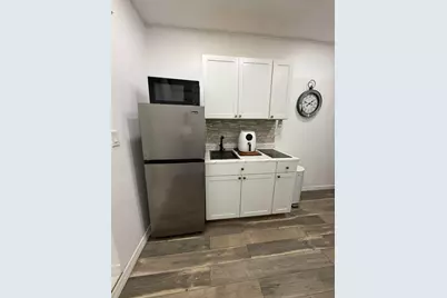 3111 N 66th Avenue #Efficiency /side Door, Hollywood, FL 33024 - Photo 2