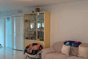 6817 Florida Dr, Lake Worth, FL 33462 - Photo 6