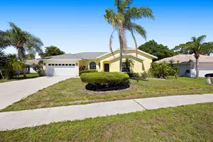 105 Monterey Way, Royal Palm Beach, FL 33411 - Photo 4