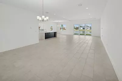 2810 68th Street, Vero Beach, FL 32967 - Photo 2