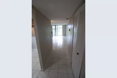 9621 Sunrise Lakes Boulevard #102, Sunrise, FL 33322 - Photo 4