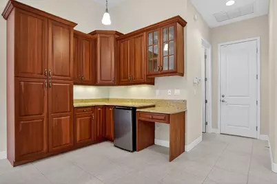 9523 Shadow Lane, Fort Pierce, FL 34951 - Photo 10