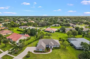 15705 Meadow Wood Dr, Wellington, FL 33414 - Photo 26