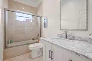 15705 Meadow Wood Dr, Wellington, FL 33414 - Photo 22