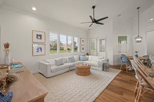 15705 Meadow Wood Dr, Wellington, FL 33414 - Photo 4