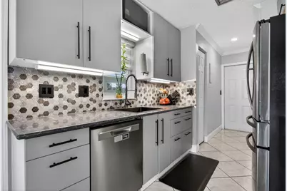 1601 NW 48th Place, Deerfield Beach, FL 33064 - Photo 4