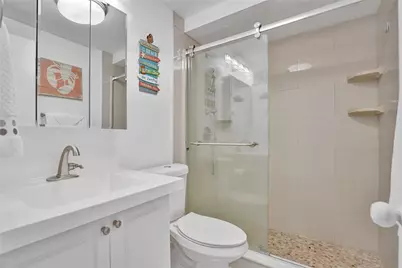 720 Orton Avenue #404, Fort Lauderdale, FL 33304 - Photo 16