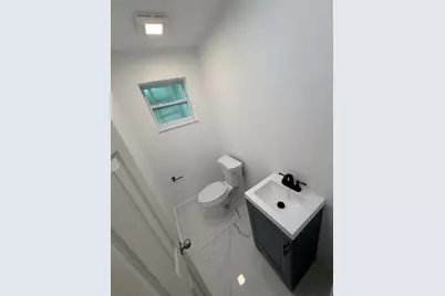 6410 NW Miami Court, Miami, FL 33150 - Photo 14