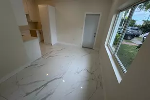 6410 NW Miami Ct, Miami, FL 33150 - Photo 6