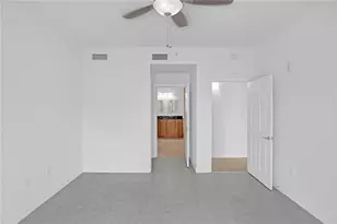 1931 NE 2nd St, Deerfield Beach, FL 33441 - Photo 18