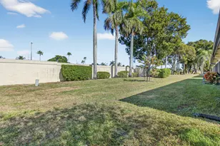 5893 Sunswept Ln, Boynton Beach, FL 33437 - Photo 36