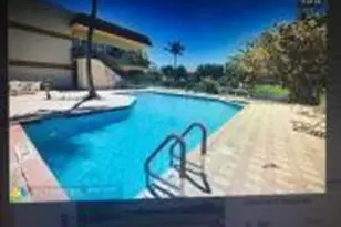 4785 SW 62nd Ave, Davie, FL 33314 - Photo 8