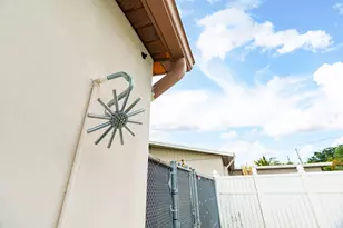 3201 Alice Dr, Palm Springs, FL 33461 - Photo 48
